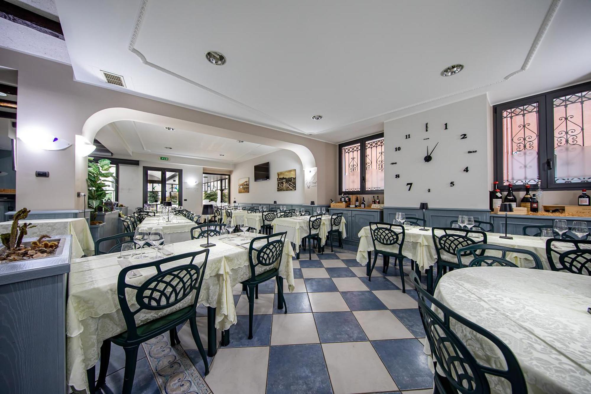 Hotel Novara Verbania Luaran gambar
