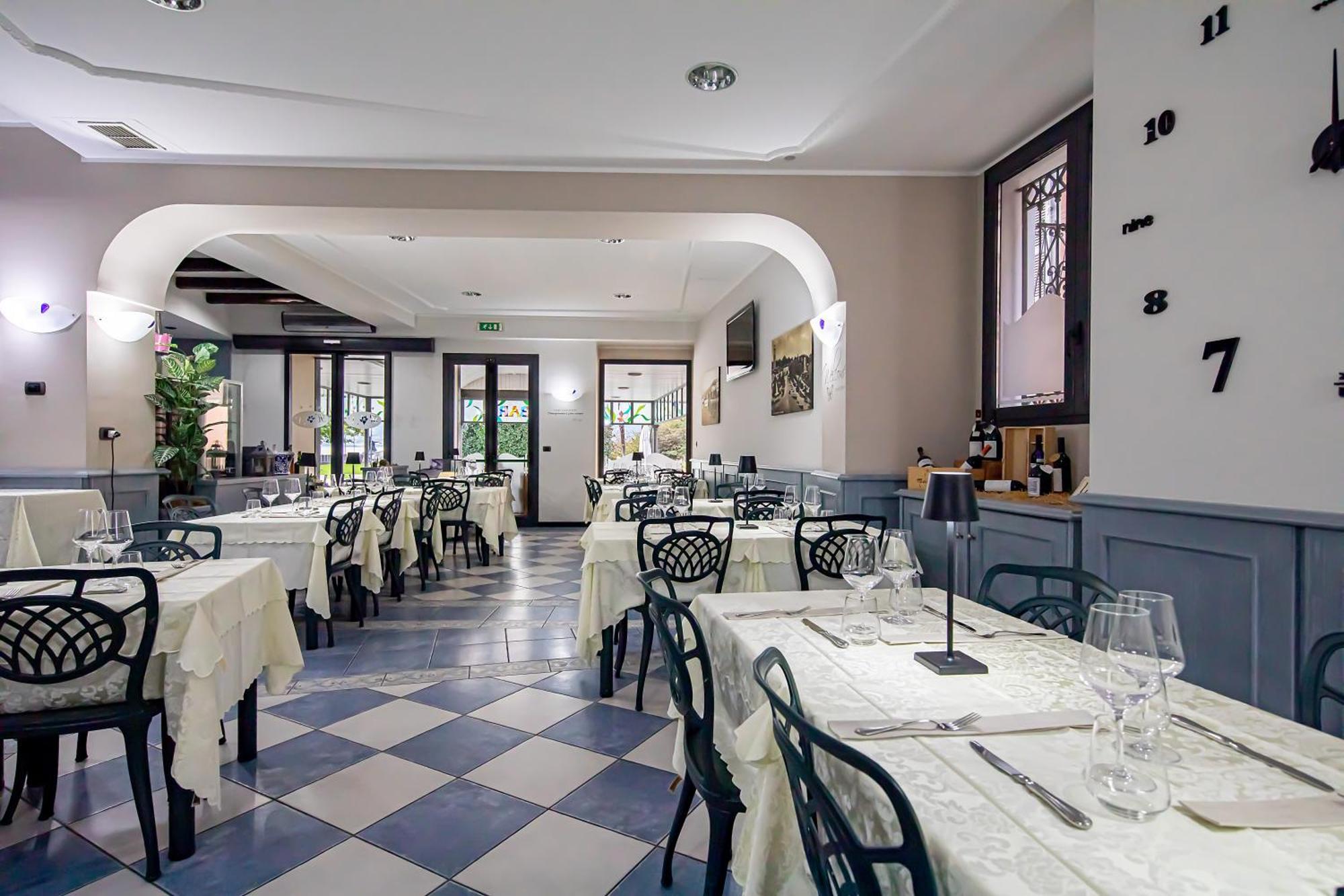 Hotel Novara Verbania Luaran gambar