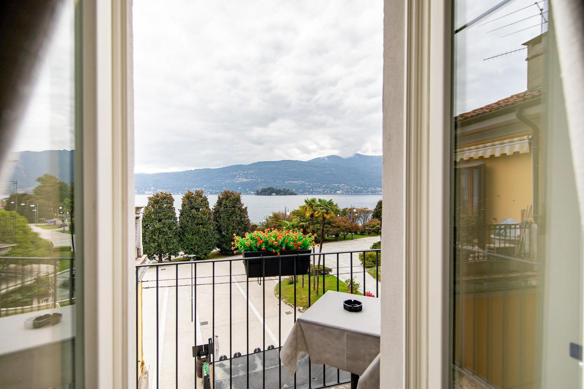 Hotel Novara Verbania Luaran gambar
