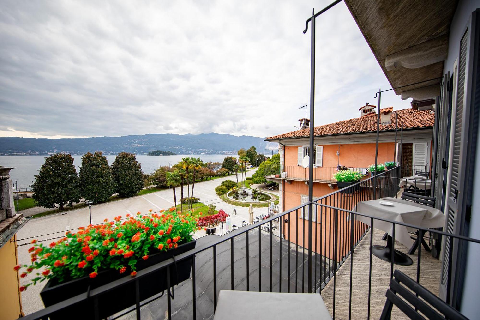 Hotel Novara Verbania Luaran gambar